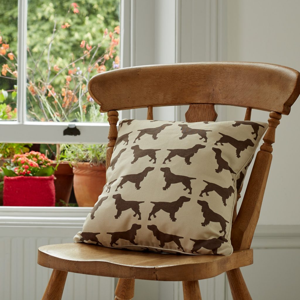The Labrador Company-Brown Spaniel Cotton Cushion