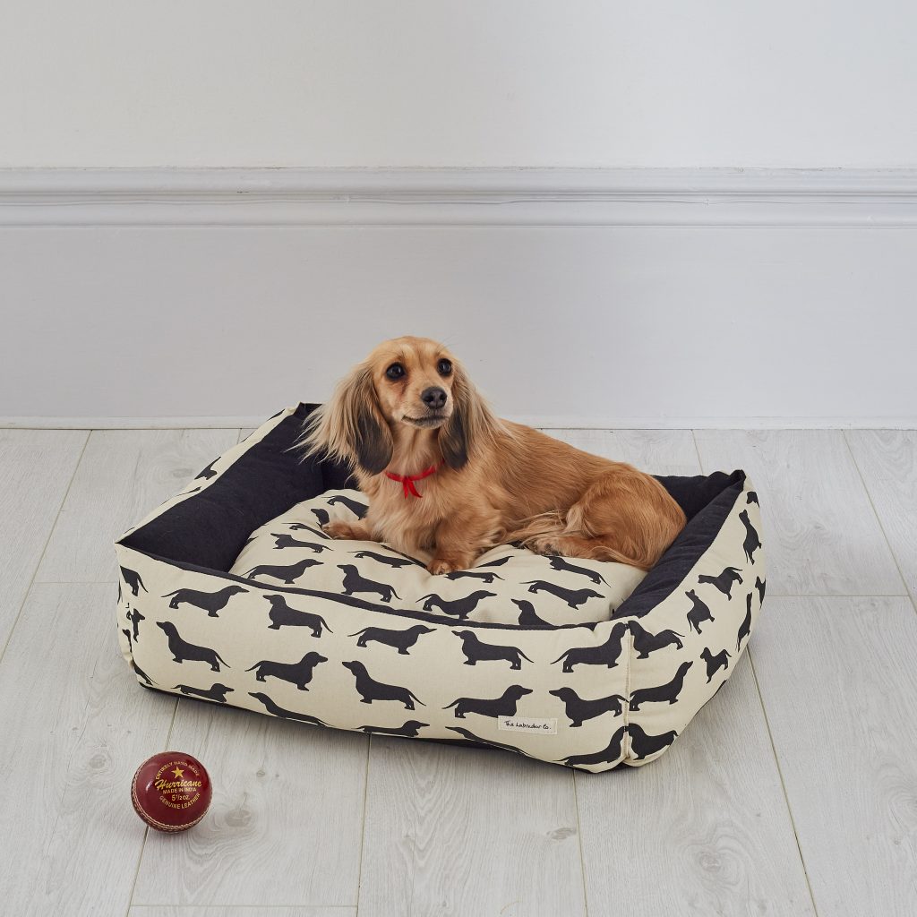 The Labrador Company-Dachshund Dog Bed 1