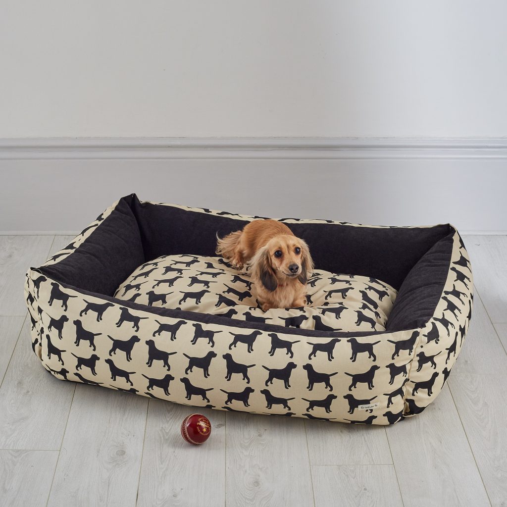 The Labrador Company-Dachshund Dog Bed 25