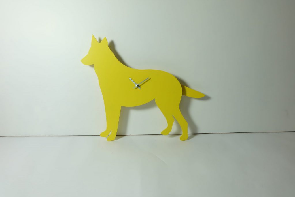 The Labrador Co.-Yellow Spaniel wagging tail clock - last one!
