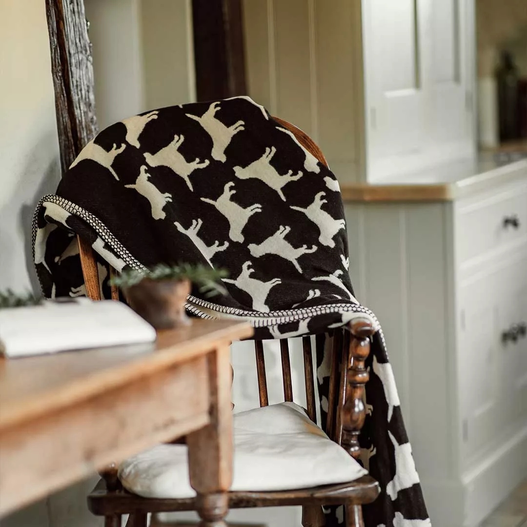 The Labrador Co.-Black & Cream Reversible Labrador Throw 2 The Labrador Co.-Black & Cream Reversible Labrador Throw 2